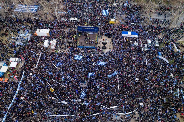 Cela Grèka staje: Sindikati i udruženja radnika zakazali generalni štrajk