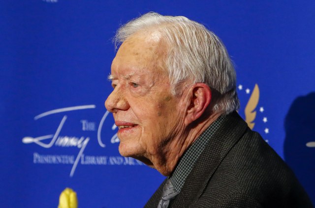Bivši predsednik Karter pao u svojoj kuæi, oseæa se dobro