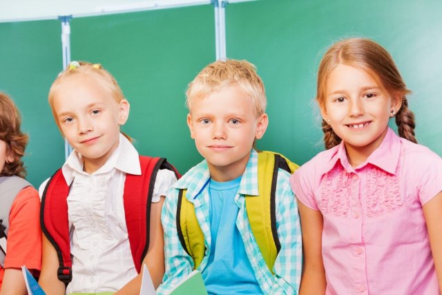 Šta sve treće dete treba da dobije u školi? VIDEO