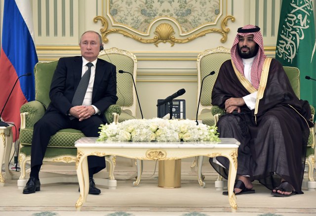 "Saradnja Moskve i Rijada kljuèna za Bliski istok"; Putinov poklon - soko sa Kamèatke