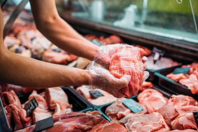 Zabranjen uvoz 34 tone mesnih proizvoda