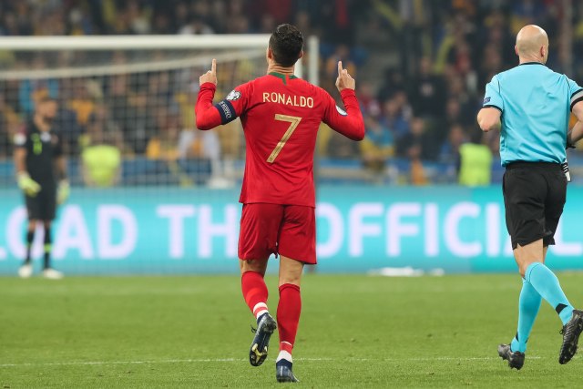 Svih Ronaldovih 700 – koliko iz penala, čiju mrežu je tresao najčešće? VIDEO