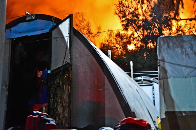 Posle požara nov protest migranata na Samosu: "Sloboda"