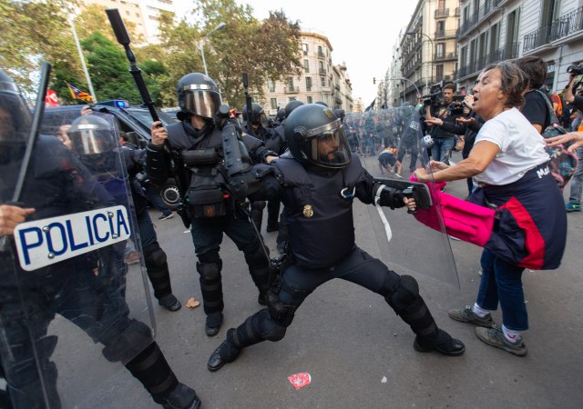 Barselona: Više od 500 povreðenih od poèetka protesta