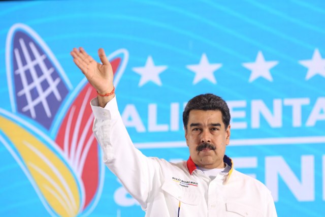 Venecuela spremna da preda državnu kompaniju Rosnjeftu da bi otplatila Rusiji dug