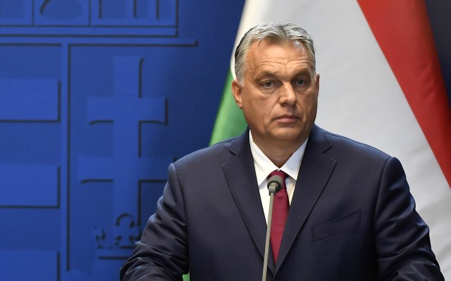 Orban: U slučaju pritiska, šaljemo jedinice na granicu sa Srbijom