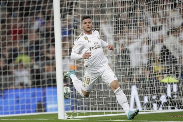 Ovacije Bernabeua – Jović dao prvi gol za Real! VIDEO