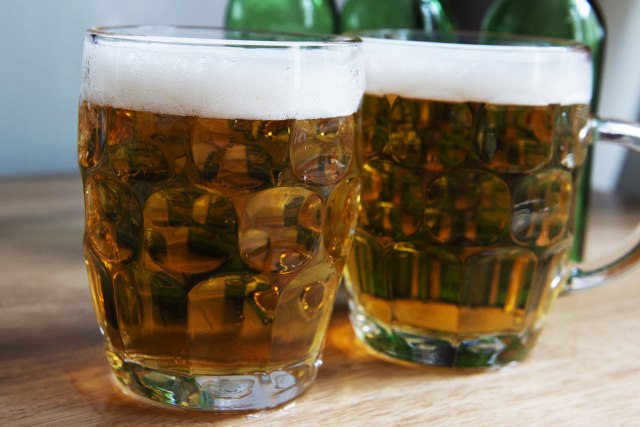 Proizvoðaèi iz komšiluka se žale na pivo iz Srbije