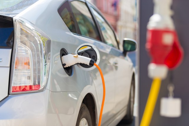"Baterijska revolucija": Elektrièni automobili æe se uskoro puniti za samo 10 minuta