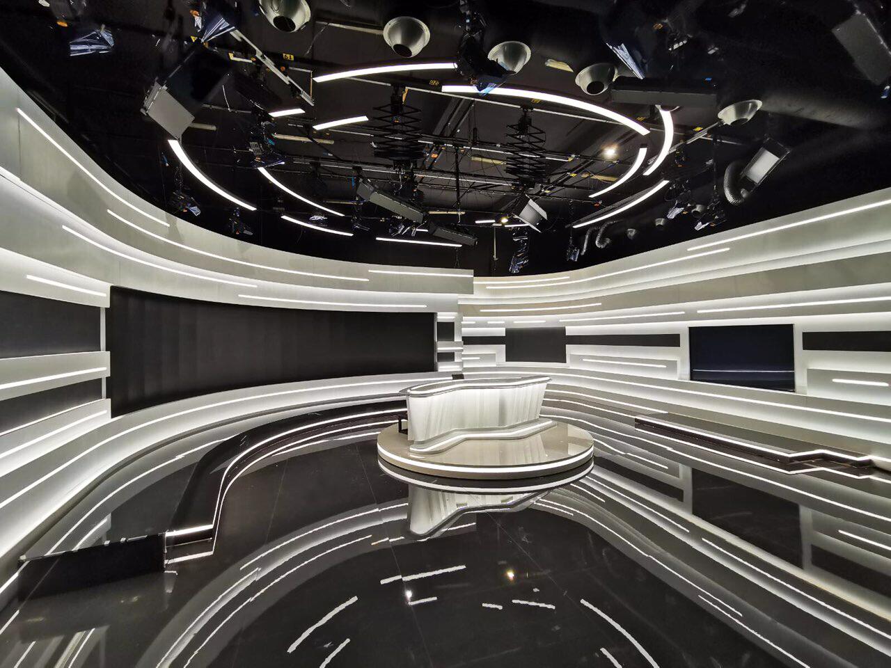 Goran Dimitrijević: Vesti od danas vodi po jedan voditelj. A večeras premijerno gledamo...