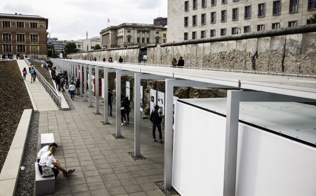 Tri decenije pada Berlinskog zida: Nove ekonomske podele, istoèni deo Nemaèke zaostaje
