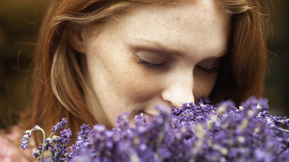 Istraživanje: Levoruke žene ne oseæaju mirise kao svi ostali