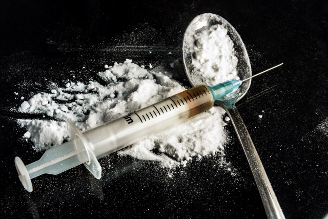 Uhapšena dvojica zbog trgovine drogom, 765 grama heroina