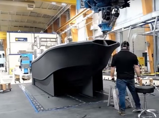 Najveæi 3D štampaè na svetu odštampao najveæi odštampani 3D brod VIDEO