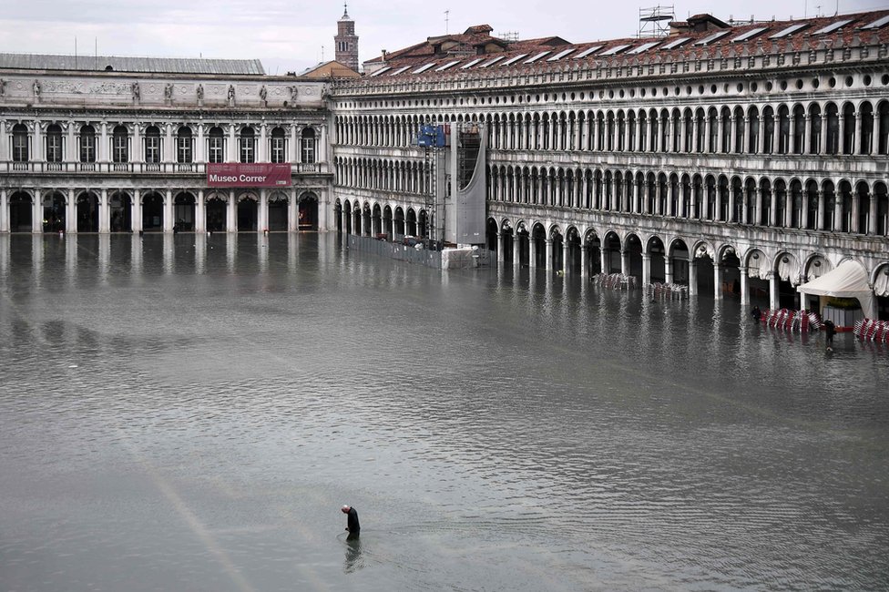 Poplave u Veneciji: "Grad je na kolenima&#x201c;