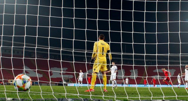 "Pre treæeg gola Srbije je bilo igranje rukom... Umoran sam više od toga"