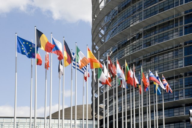 RFE: Thirteen EU members demand expansion to Western Balkans in a non-paper?