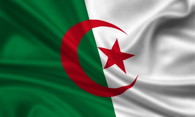 U Alžiru održani protesti protiv predsednièkih izbora VIDEO