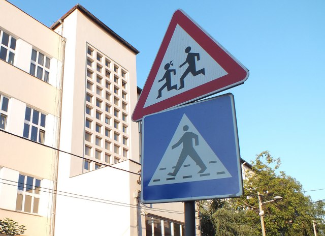 Savremene tehnologije ukidaju klasiène saobraæajne znakove