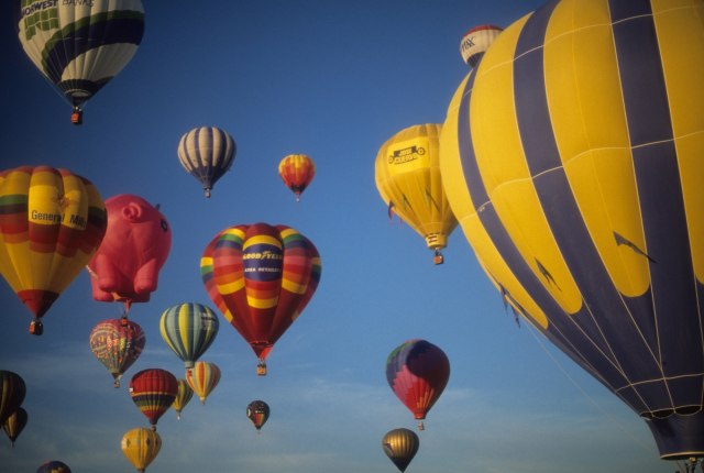Festival balona: 200 najrazličitijih oblika na nebu iznad Leona
