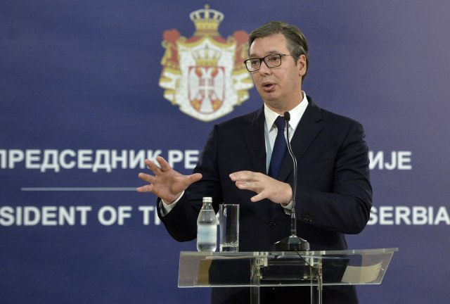 Vučić: Je l' vi hoćete da se u Srbiji desi ono što se desilo u Boliviji?