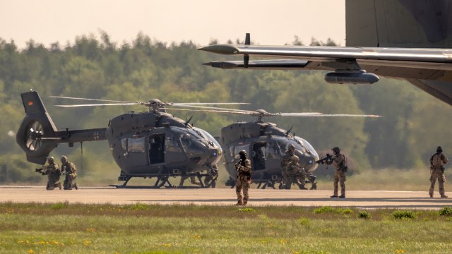 Mađarskoj vojsci isporučeni prvi helikopteri H145M