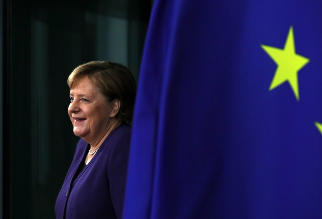 Angela Merkel izašla iz samozolacije