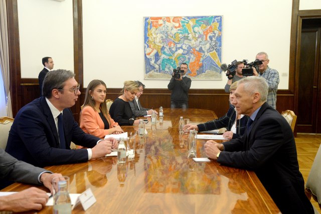Vuèiæev kabinet: O detaljima sastanka s ruskim ambasadorom u toku dana