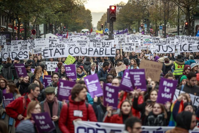 U Francuskoj protesti protiv nasilja nad ženama VIDEO