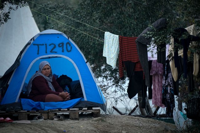"Grèka treba hitno da poboljša oèajno loše uslove za migrante"