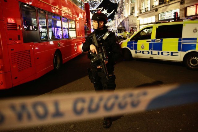 London: Underground station Oxford Circus evacuated, it is still unknown why