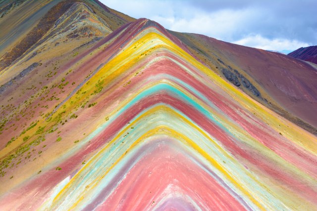 Šarene planine: Dugine boje koje se slivaju niz vrhove