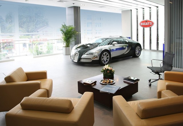 Zamena ulja na ovom automobilu košta kao novi SUV VIDEO