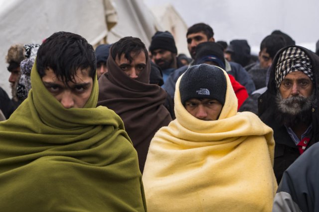 Šest migranata umrlo od hladnoće