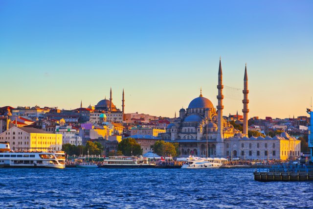 Istanbul ne prestaje da privlači pažnju turista: Evo šta morate obavezno da posetite VIDEO
