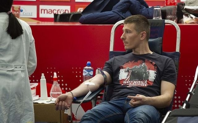 Akcija davanja krvi na stadionu "Rajko Mitiæ"