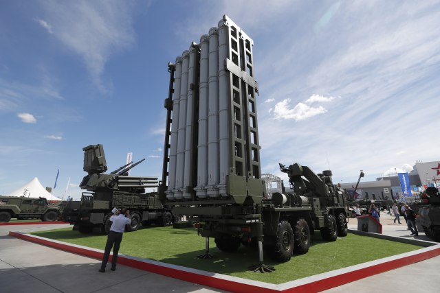 Ruskoj vojsci isporuèen prvi kompleks raketnog sistema S-350