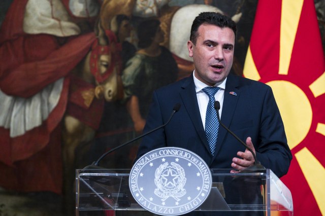 Zaev podneo ostavku: S. Makedonija formira Pržinsku vladu VIDEO