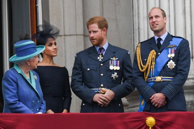 Kraljevska porodica razočarana Harijem i Megan: Ne znaju šta da rade FOTO