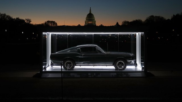 Ford Mustang Stiva Mekvina prodat za 3,4 miliona dolara