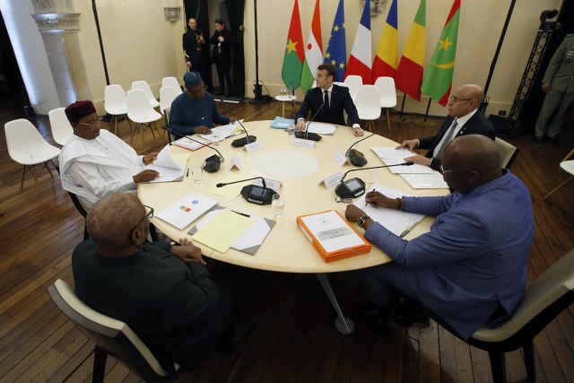 Makron sa liderima Grupe pet zemalja Sahela o borbi potiv džihadista