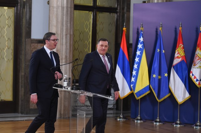 Vucic and Dodik on Dayton Agreement: "No changes without consent of Serbian people"