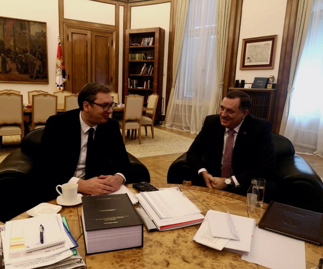 Sastali se Vučić i Dodik