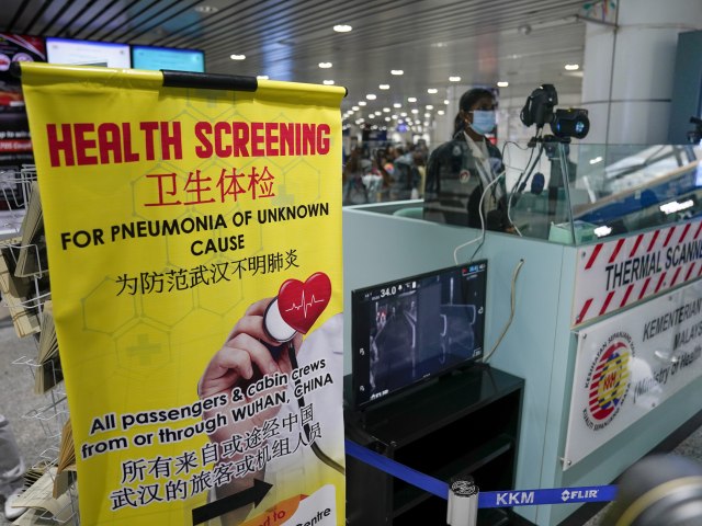 Panika širom sveta zbog novog virusa:Rigorozne kontrole na aerodromima, stanicama, putevima - toplomer i maske