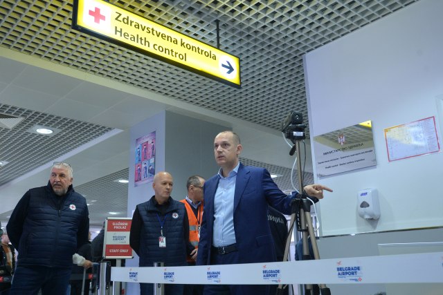 Srbija spremna: Pooštrena kontrola, uvedene nove mere na aerodromu FOTO