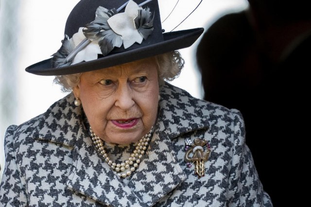 Queen approves Brexit Bill