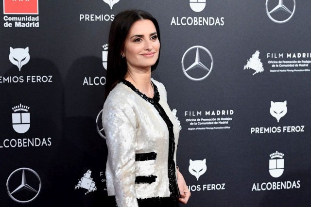 Holivudska glumica blistala na premijeri: Oličenje je pravog glamura FOTO