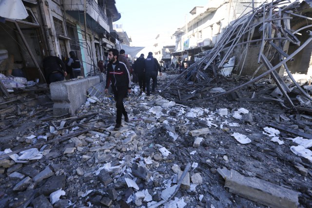 Žestoki napadi u Siriji, desetine mrtvih