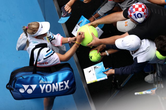 Benčić, Vekić i Mugurusa u trećem kolu