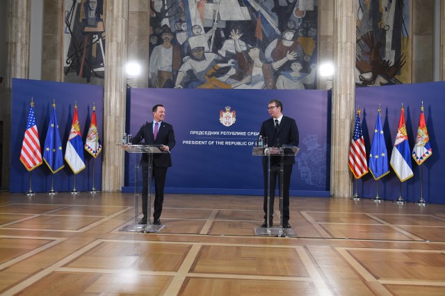 Vučić: Od uvođenja takse Prištine izgubili smo 435 miliona evra; Grenel: Takse neprihvatljive